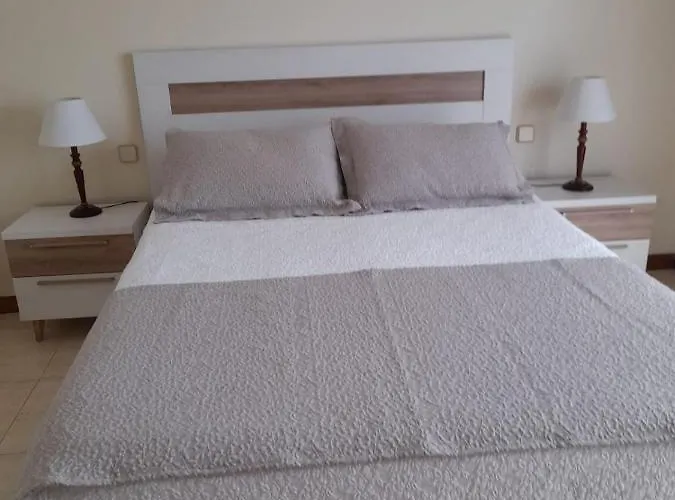 Primera Linea Playa D Samil 公寓