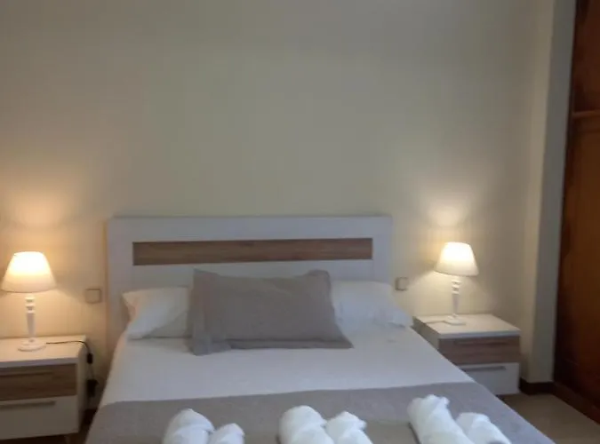 Primera Linea Playa D Samil 公寓 *