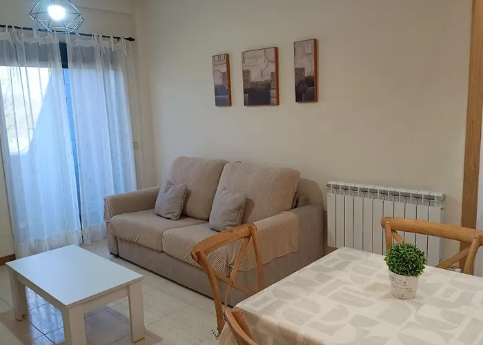 Primera Linea Playa D Samil 公寓